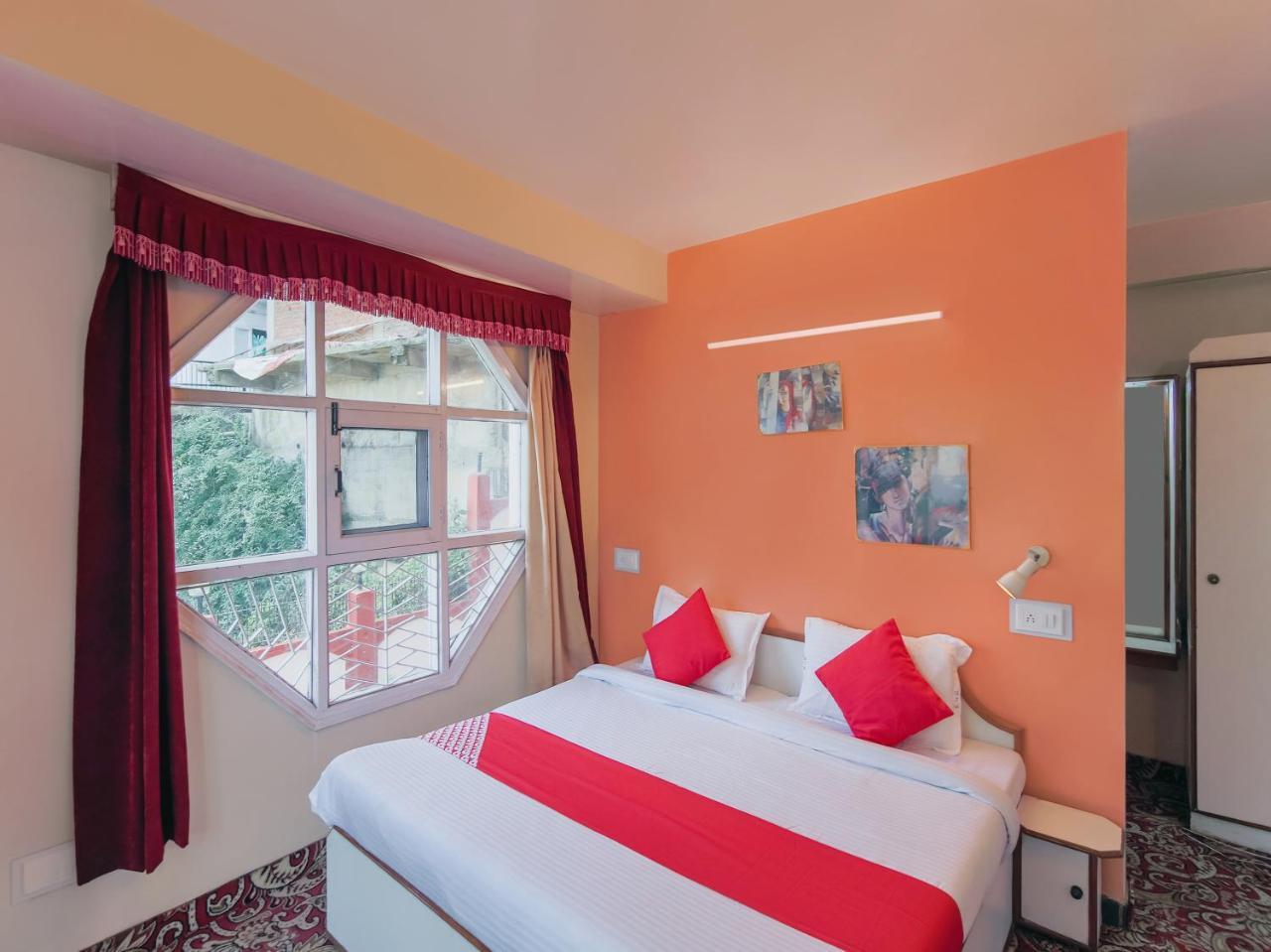 Oyo 22748 Barowalia Resorts Shimla Exterior photo