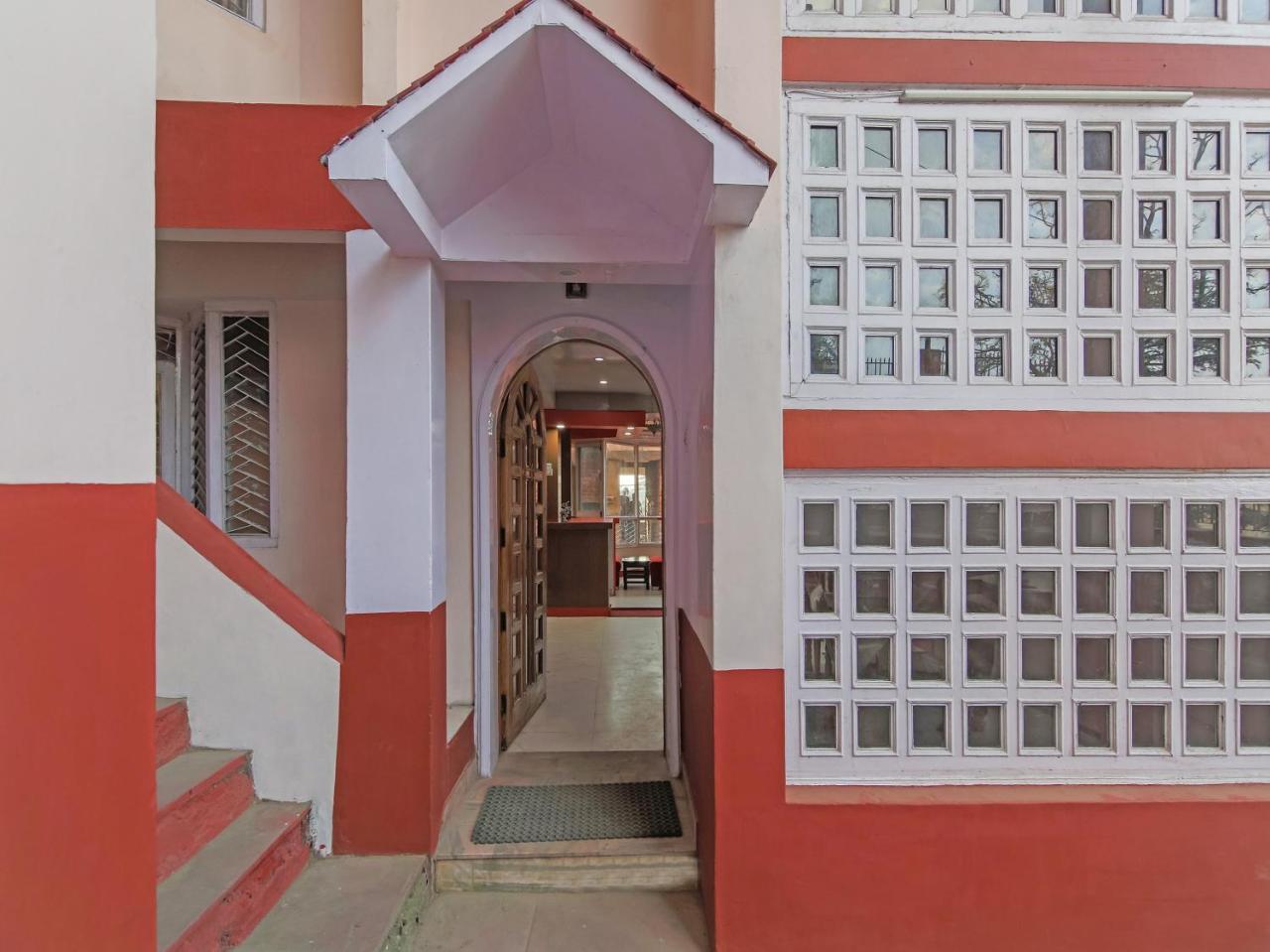 Oyo 22748 Barowalia Resorts Shimla Exterior photo